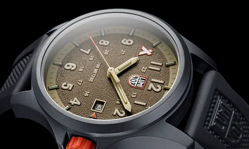 Luminox XB.3716 Bear Grylls Survival Land