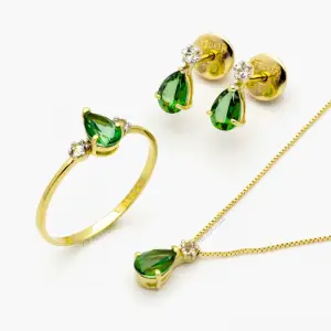 Brinco, Anel e Colar em Ouro Amarelo com Topázio Verde